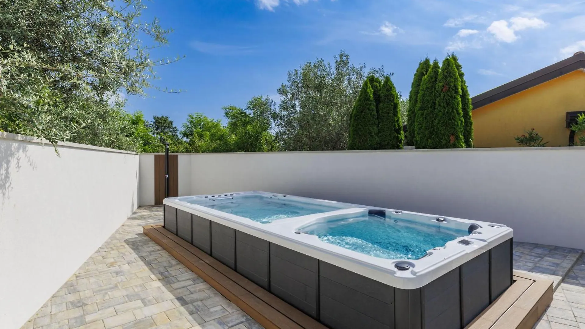 Holiday Home Villa Lucky By Interhome Porec