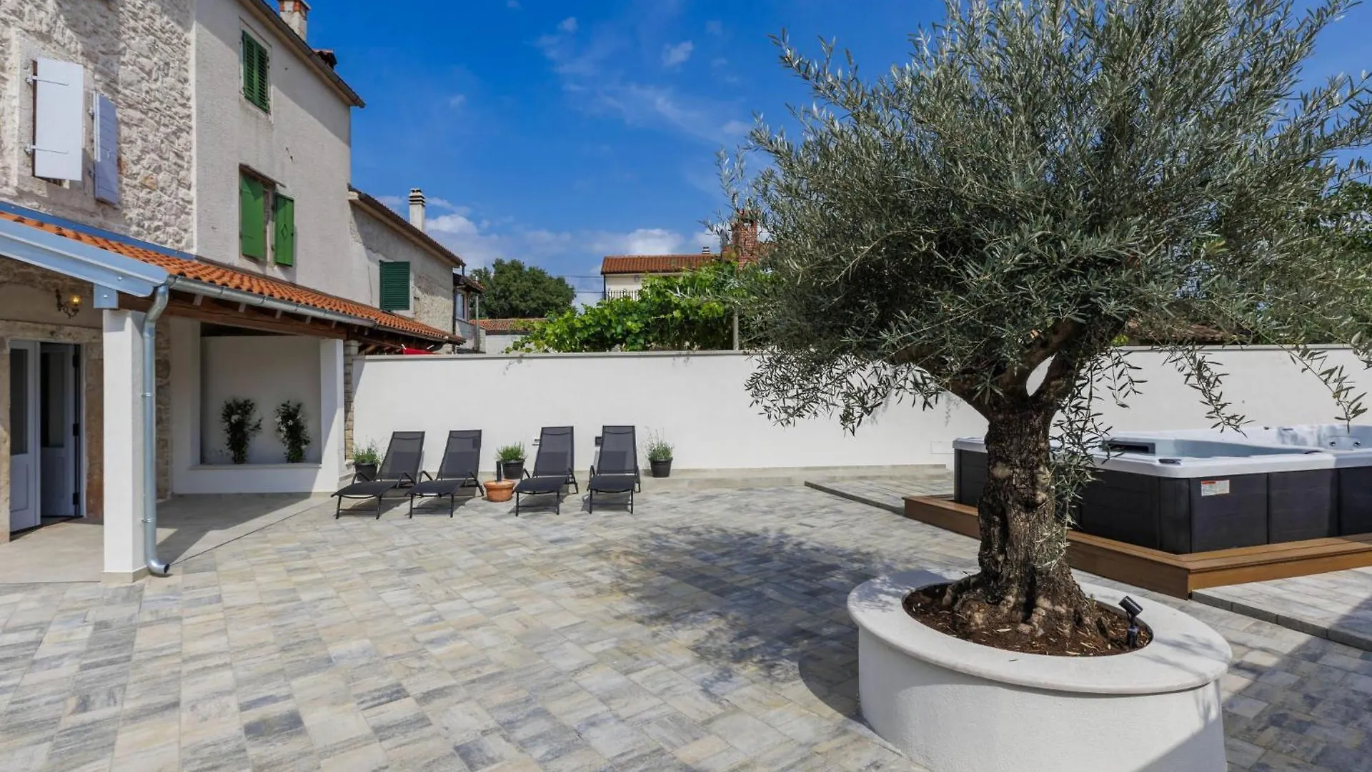 Holiday Home Villa Lucky By Interhome Porec